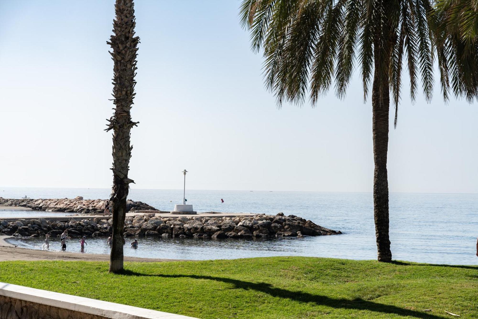 Appartamento A La Orilla Del Mar, Pedregalejo Rincón de la Victoria Esterno foto
